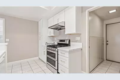 44 Silkberry, Irvine, CA 92614 - Photo 18