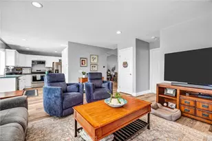 17661 Falkirk, Huntington Beach, CA 92649 - Photo 10