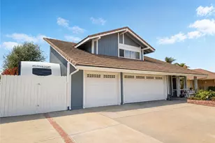 17661 Falkirk, Huntington Beach, CA 92649 - Photo 32