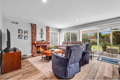 17661 Falkirk, Huntington Beach, CA 92649 - Photo 10