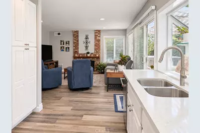17661 Falkirk, Huntington Beach, CA 92649 - Photo 8