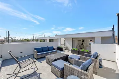203 Indianapolis Avenue, Huntington Beach, CA 92648 - Photo 42