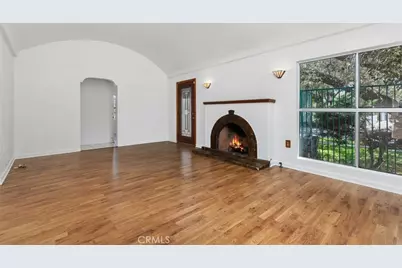 726 S Oak, Santa Ana, CA 92701 - Photo 4