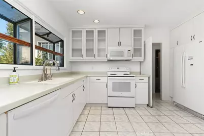 726 S Oak, Santa Ana, CA 92701 - Photo 10