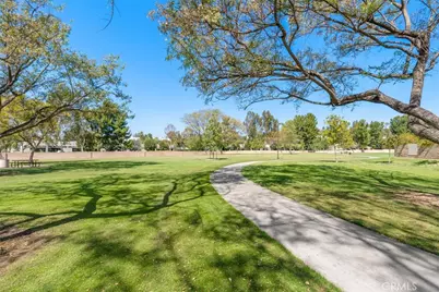 21281 Calle Recreo, Lake Forest, CA 92630 - Photo 44