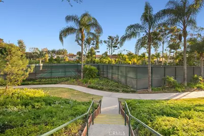 21281 Calle Recreo, Lake Forest, CA 92630 - Photo 36