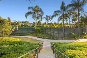 21281 Calle Recreo, Lake Forest, CA 92630 - Photo 36