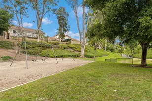 21281 Calle Recreo, Lake Forest, CA 92630 - Photo 38