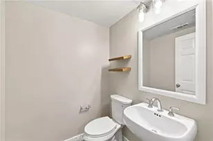 451 S Oakland Ave, Pasadena, CA 91101 - Photo 18