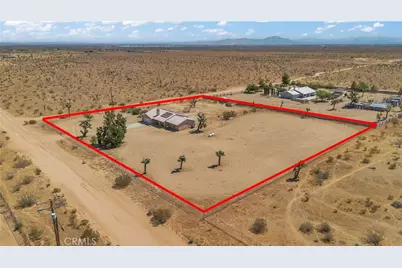 13473 Rochester, Phelan, CA 92371 - Photo 40