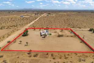 13473 Rochester, Phelan, CA 92371 - Photo 42
