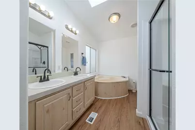 300 N Rampart #26, Orange, CA 92868 - Photo 22