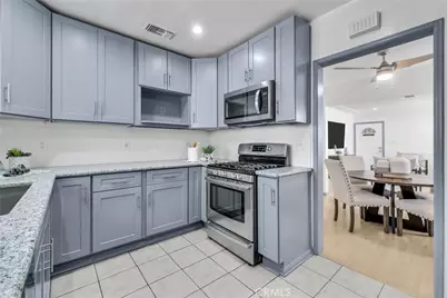 5867 Adenmoor Avenue, Lakewood, CA 90713 - Photo 10