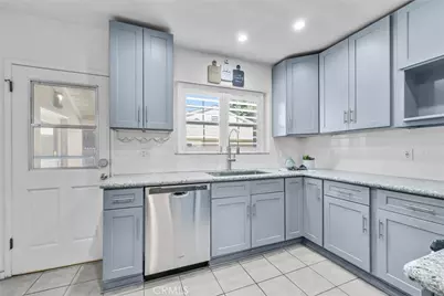 5867 Adenmoor Avenue, Lakewood, CA 90713 - Photo 8