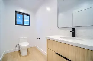 616 N Mariposa Ave Ave, Los Angeles, CA 90004 - Photo 32