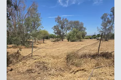 20495 Haines, Perris, CA 92570 - Photo 4