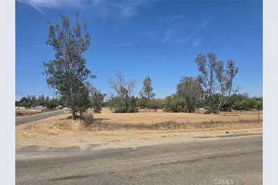 20495 Haines, Perris, CA 92570 - Photo 2