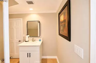 14522 Emerywood Rd, Tustin, CA 92780 - Photo 16