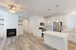 903 W 17th Street, Costa Mesa, CA 92627 - Photo 2