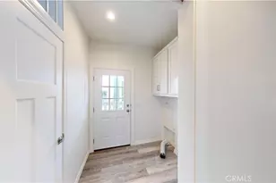 903 W 17th Street, Costa Mesa, CA 92627 - Photo 16