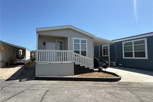 903 W 17th Street, Costa Mesa, CA 92627 - Photo 4
