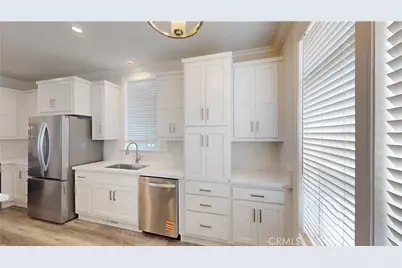 903 W 17th Street #24, Costa Mesa, CA 92627 - Photo 10