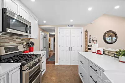 20712 Spindrift Lane, Huntington Beach, CA 92646 - Photo 10