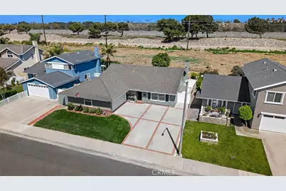20712 Spindrift Lane, Huntington Beach, CA 92646 - Photo 38
