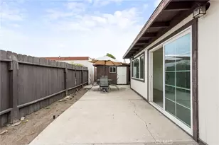 2011 W Katella, Anaheim, CA 92804 - Photo 28