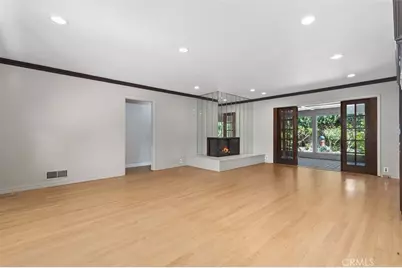 919 W Sharon, Santa Ana, CA 92706 - Photo 6