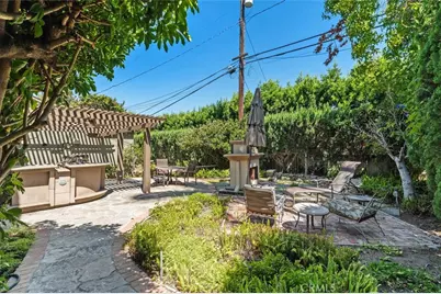 919 W Sharon, Santa Ana, CA 92706 - Photo 16
