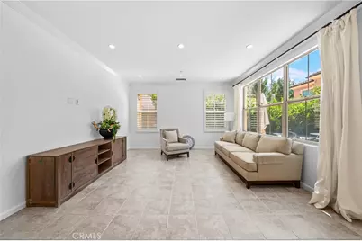 180 Frontier, Irvine, CA 92620 - Photo 2