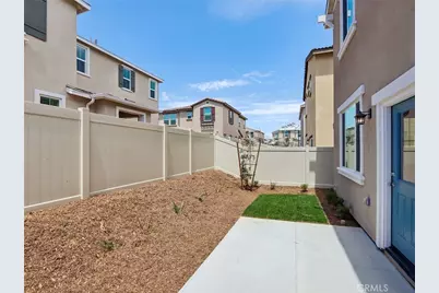 40101 Campos Elegantes, Temecula, CA 92591 - Photo 4