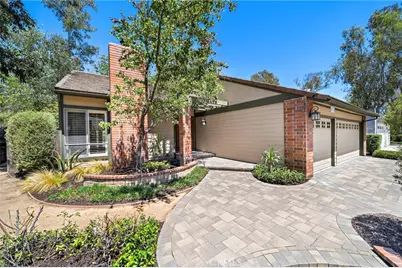 25072 Castlewood, Lake Forest, CA 92630 - Photo 2