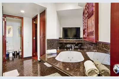 8827 Evanview, Los Angeles, CA 90069 - Photo 14
