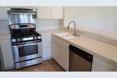 28446 Yosemite, Lake Forest, CA 92679 - Photo 10