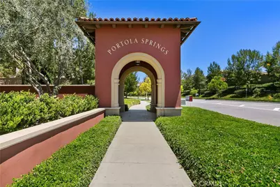 47 Latitude, Irvine, CA 92618 - Photo 28