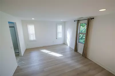 47 Latitude, Irvine, CA 92618 - Photo 22