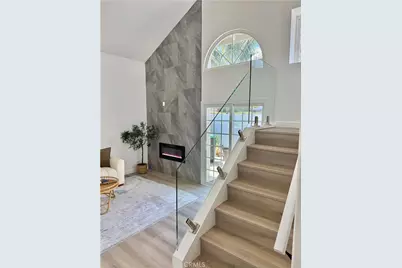 2687 Orange #B, Costa Mesa, CA 92627 - Photo 8