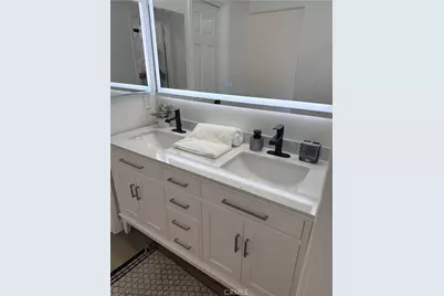 2687 Orange #B, Costa Mesa, CA 92627 - Photo 4