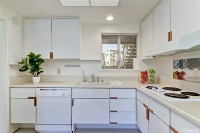 2184 Via Mariposa #B, Laguna Woods, CA 92637 - Photo 18