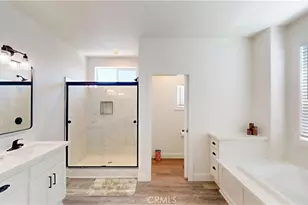 9850 Garfield Ave, Huntington Beach, CA 92646 - Photo 32