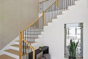 8251 Friesland Dr, Huntington Beach, CA 92646 - Photo 24