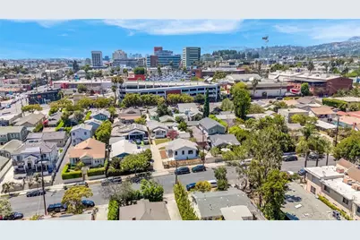 1325 Talmadge, Los Angeles, CA 90027 - Photo 44