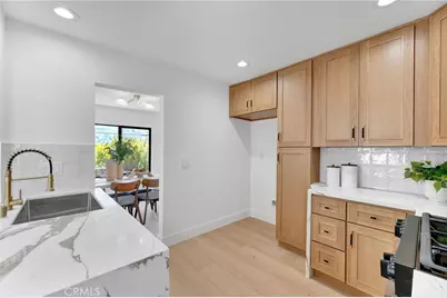 1325 Talmadge, Los Angeles, CA 90027 - Photo 14