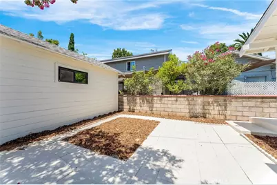1325 Talmadge, Los Angeles, CA 90027 - Photo 38