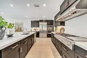 200 Chorus, Irvine, CA 92618 - Photo 12