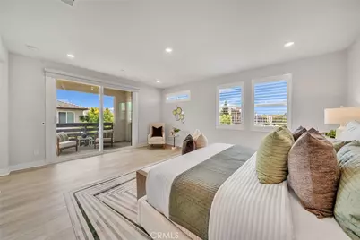 200 Chorus, Irvine, CA 92618 - Photo 18
