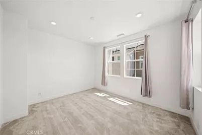 155 W La Palma Avenue #2, Anaheim, CA 92801 - Photo 20