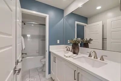 128 Catalyst, Irvine, CA 92618 - Photo 22